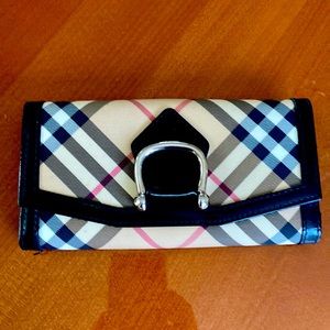 100% authentic Burberry wallet